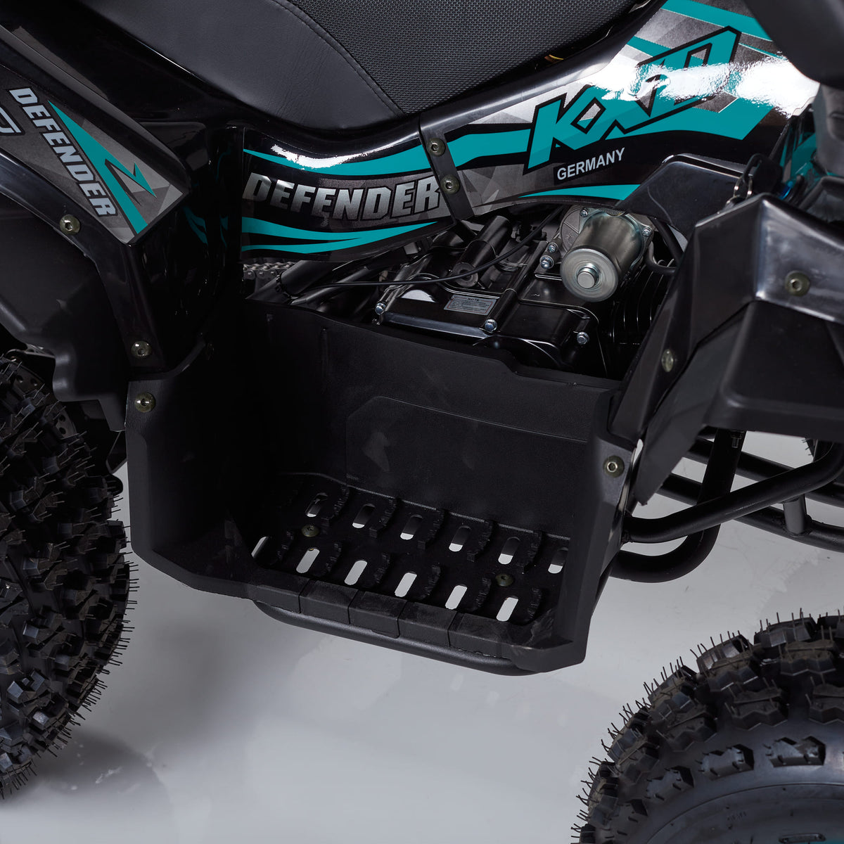 Quad 002S-R8