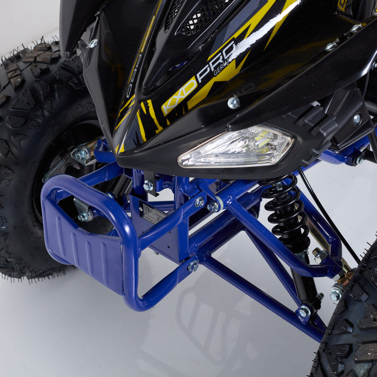 Quad NEW SCORPION R8 - 004-R8