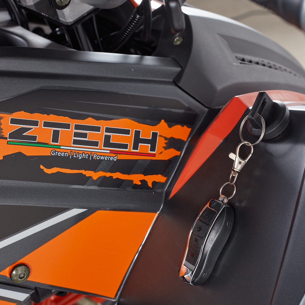 Quad COYOTE R8 - ATA125
