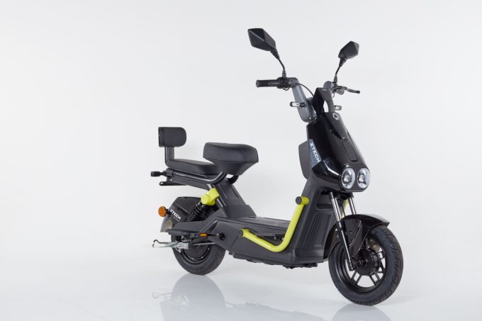 Bici Elettrica Scooter ASTRO - ZT-08 - immagine 1